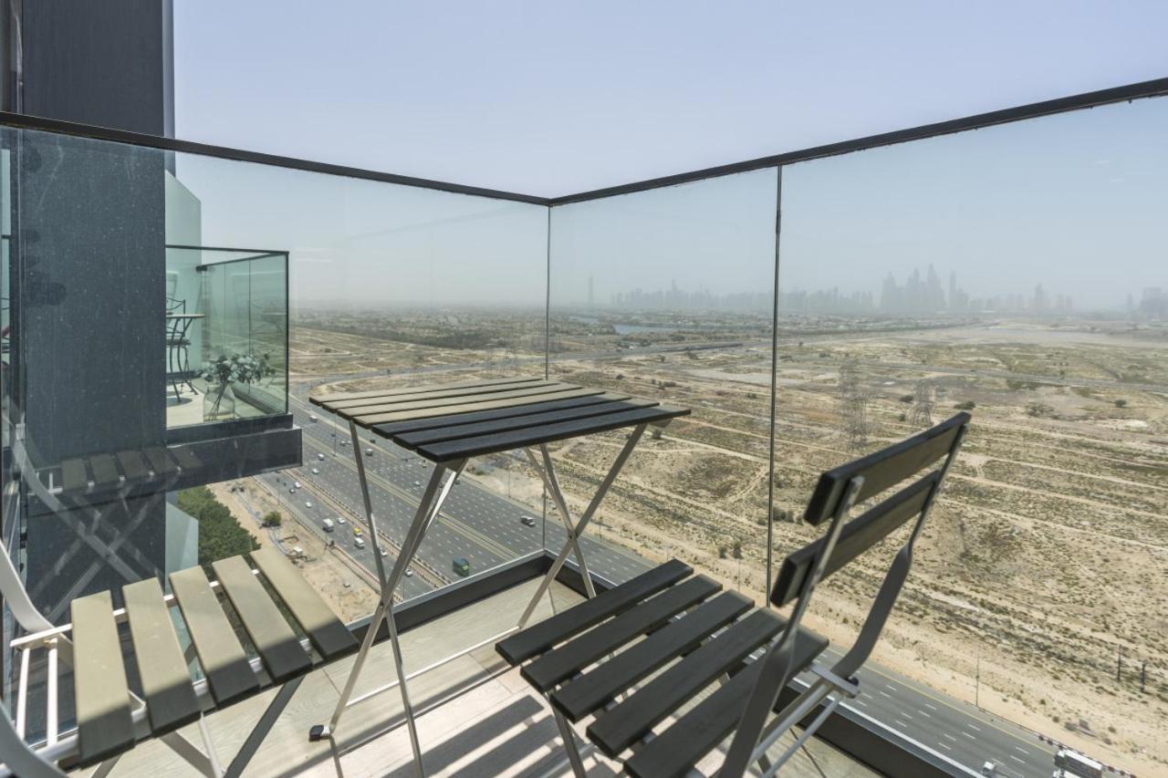 Cosy In Bloom Towers, Jumeirah Village Circle Apartment